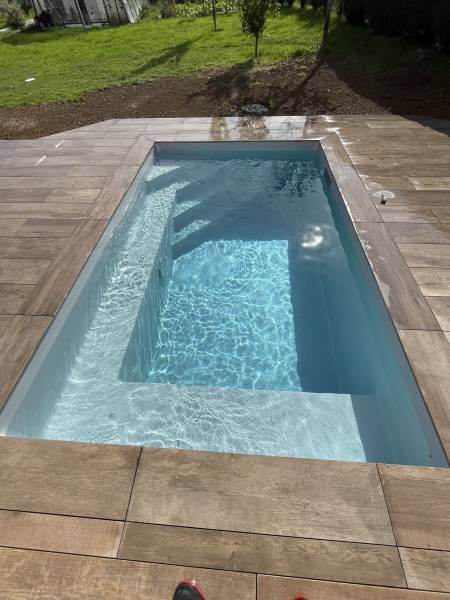 piscine enterrée à Yvetot en Seine Maritime aux dimensions judicieuses, 4x2,5m